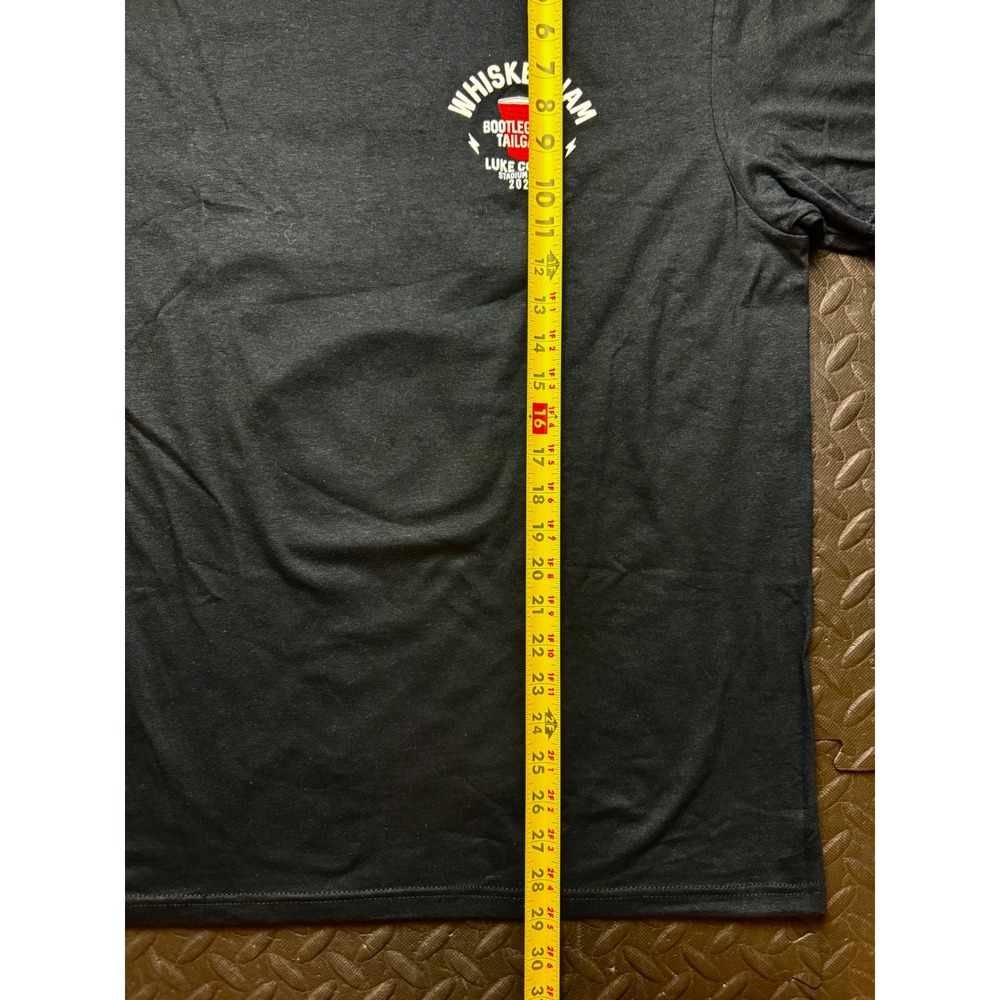 Luke Combs Whiskey Jam Bootleggers Tailgate 2026 Stadium Tour T-Shirt Black L - Picture 6 of 8